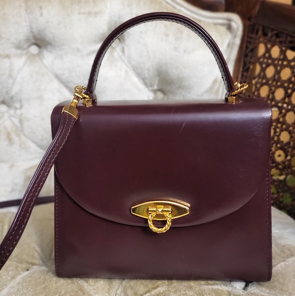 Launer London Handbags - Authentic Rare Vintage Launer London top handle 2 way bag